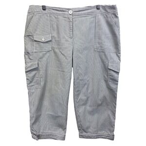 IZOD Ladies Striped Cargo Capri Pants Size 16 Blue White Casual Summer Sretch